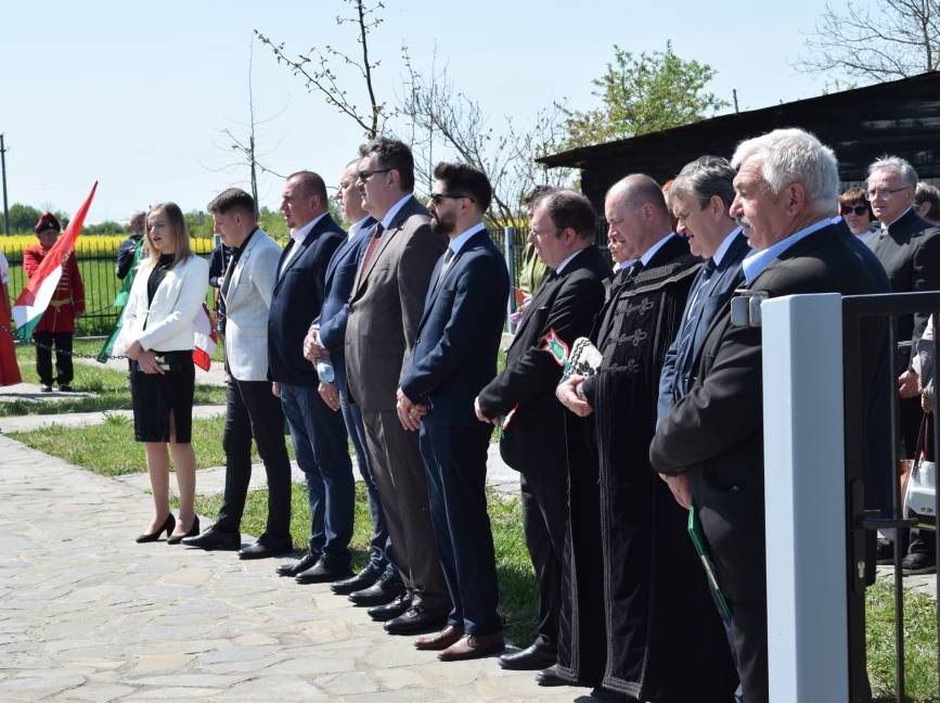 Megemlékezés a majtényi síkon