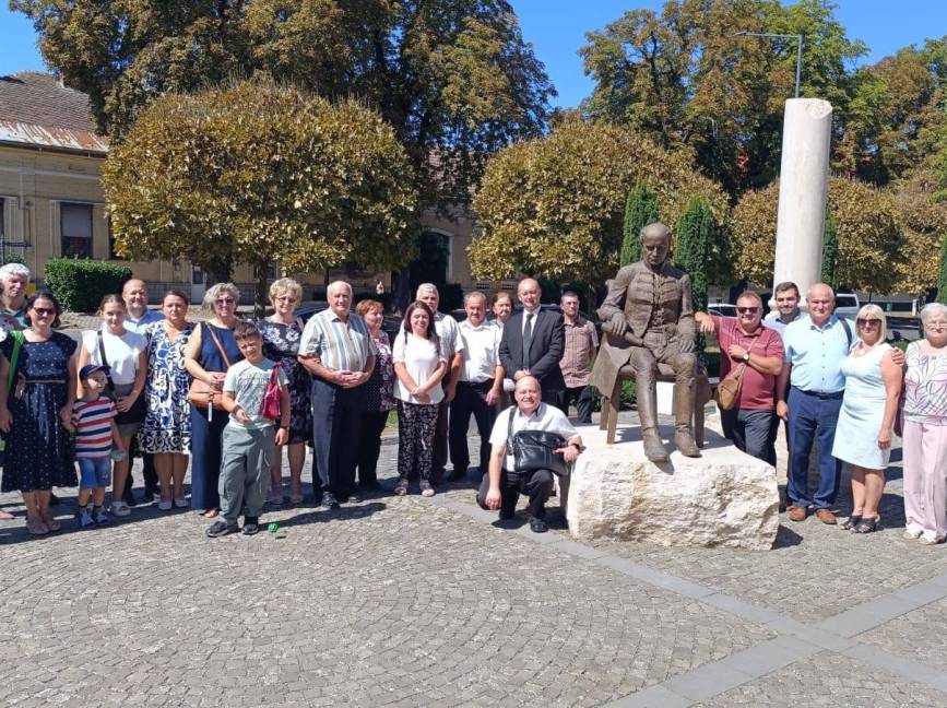 Kaplonyba látogattak el a bárándiak