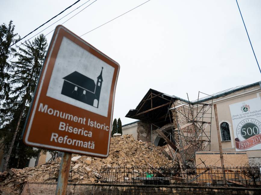 Leomlott a szilágycsehi református templom tornya