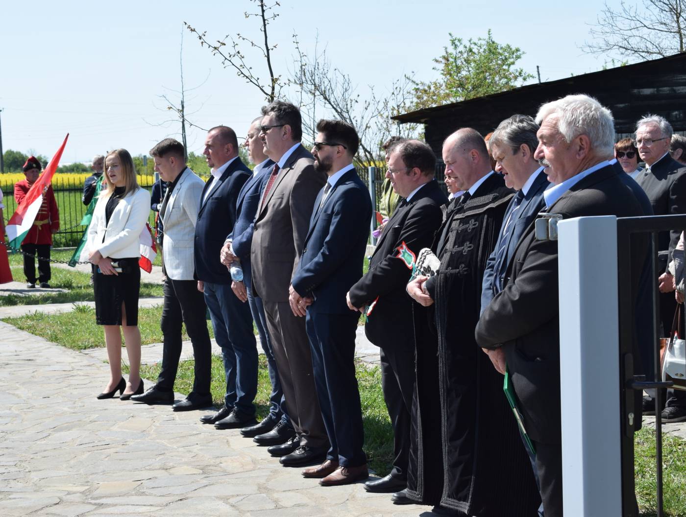 Megemlékezés a majtényi síkon