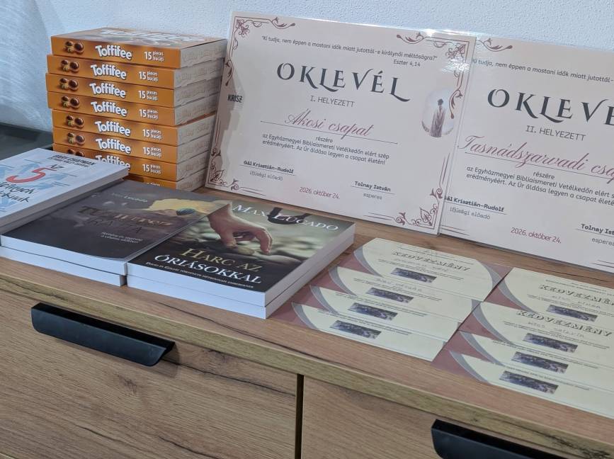 Összemérték bibliaismereti tudásukat